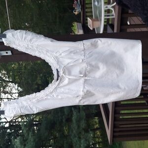 Brandy Melville  Babydoll Lace Trim Cotton Sleevless Tie White Top Sz S